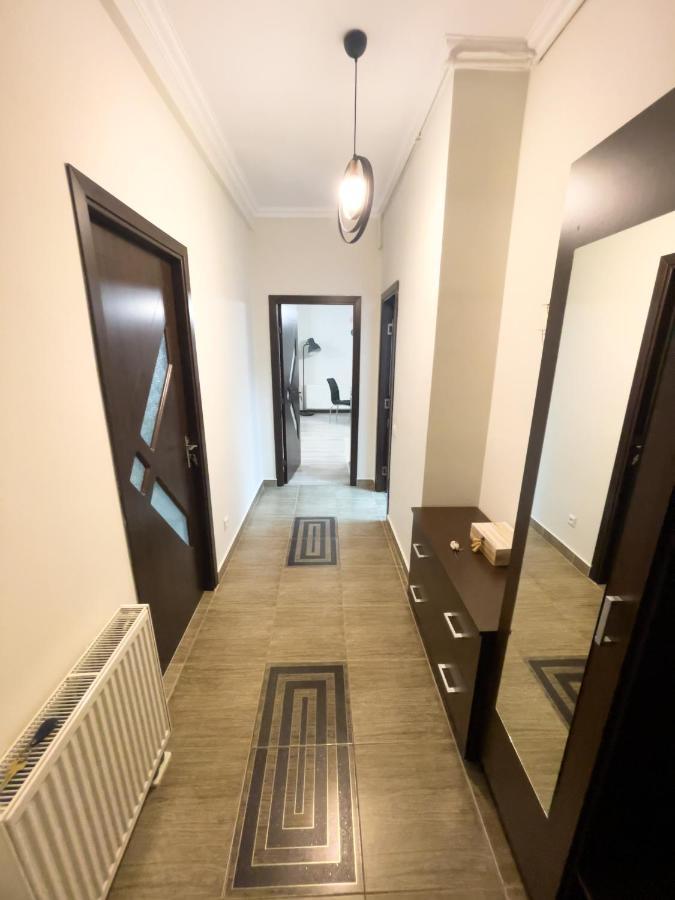 Enjoy Apartments - Spacious Retreat In Our Villa Cluj-Napoca Exterior photo