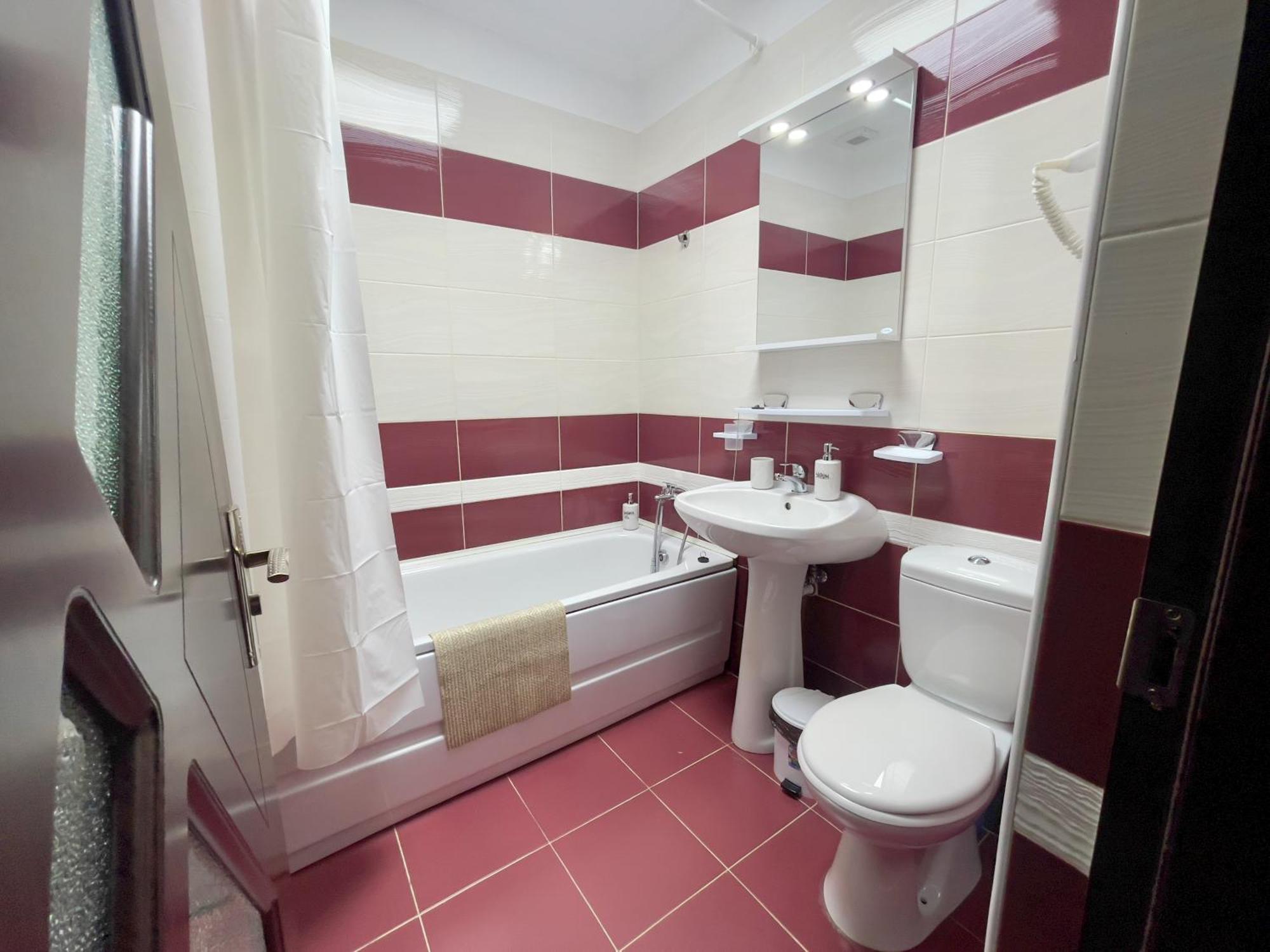 Enjoy Apartments - Spacious Retreat In Our Villa Cluj-Napoca Exterior photo