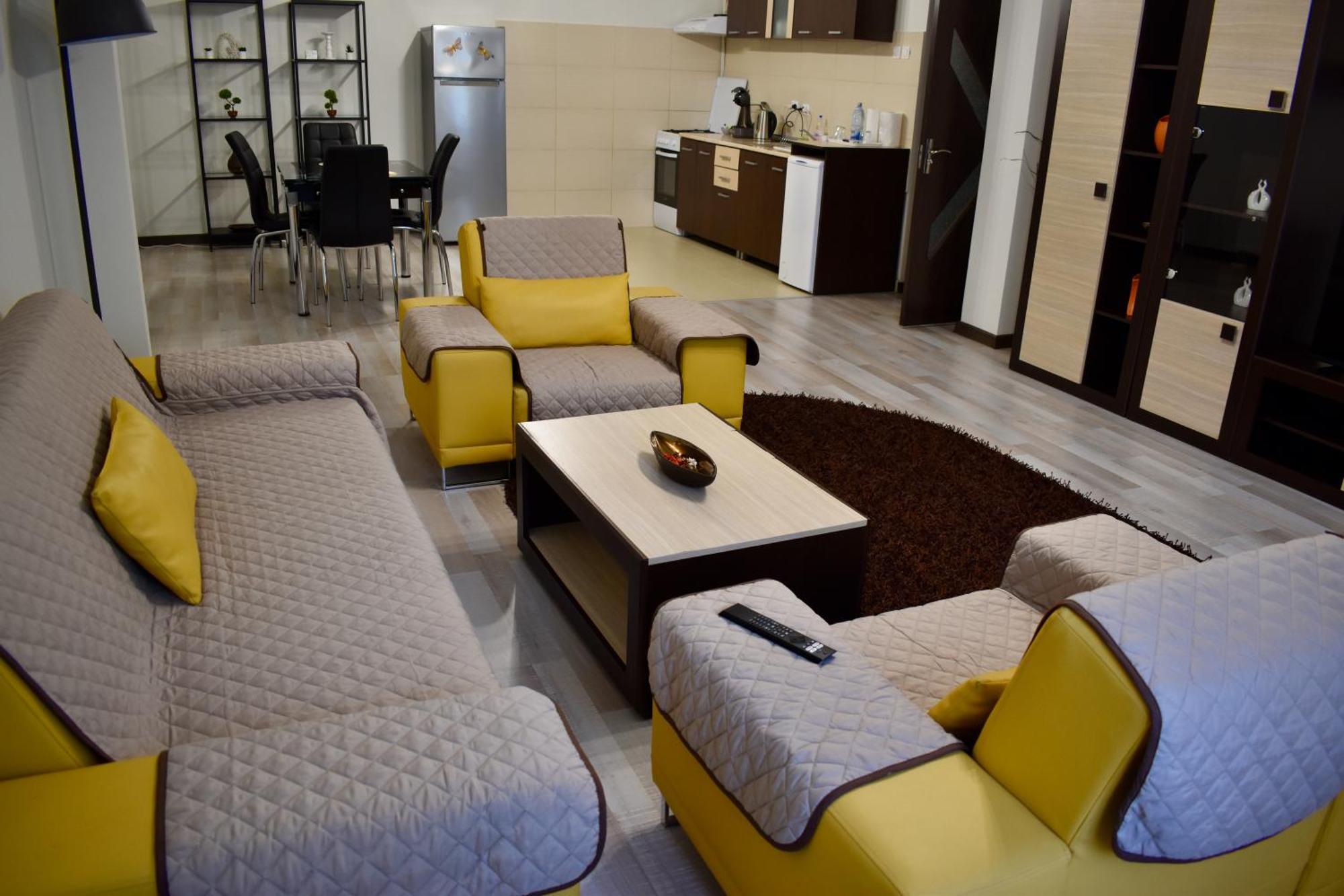 Enjoy Apartments - Spacious Retreat In Our Villa Cluj-Napoca Exterior photo